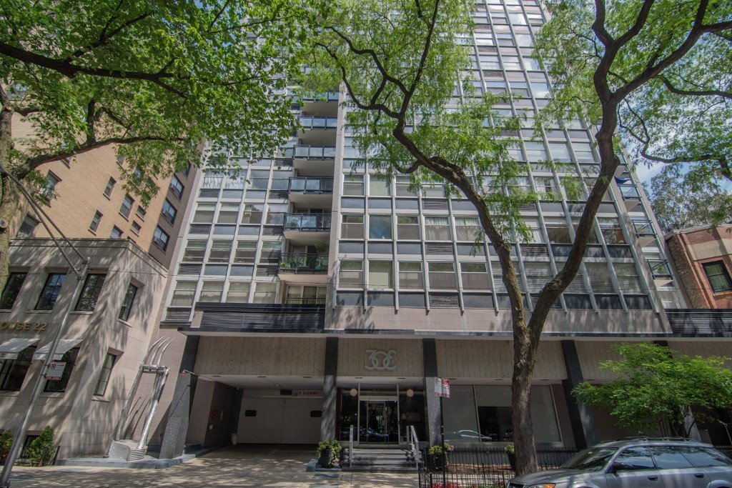 30 E Elm Chicago, IL Apartment for Rent Rentable