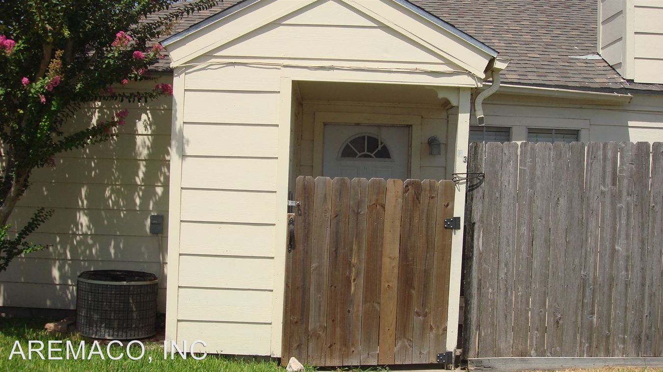 7202 The Mansions Dr South Fork Townhomes, Corpus Christi, TX Apartment