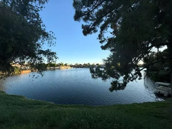 Runaway Point At The Lakes Tempe Apartment for rent in Tempe, AZ