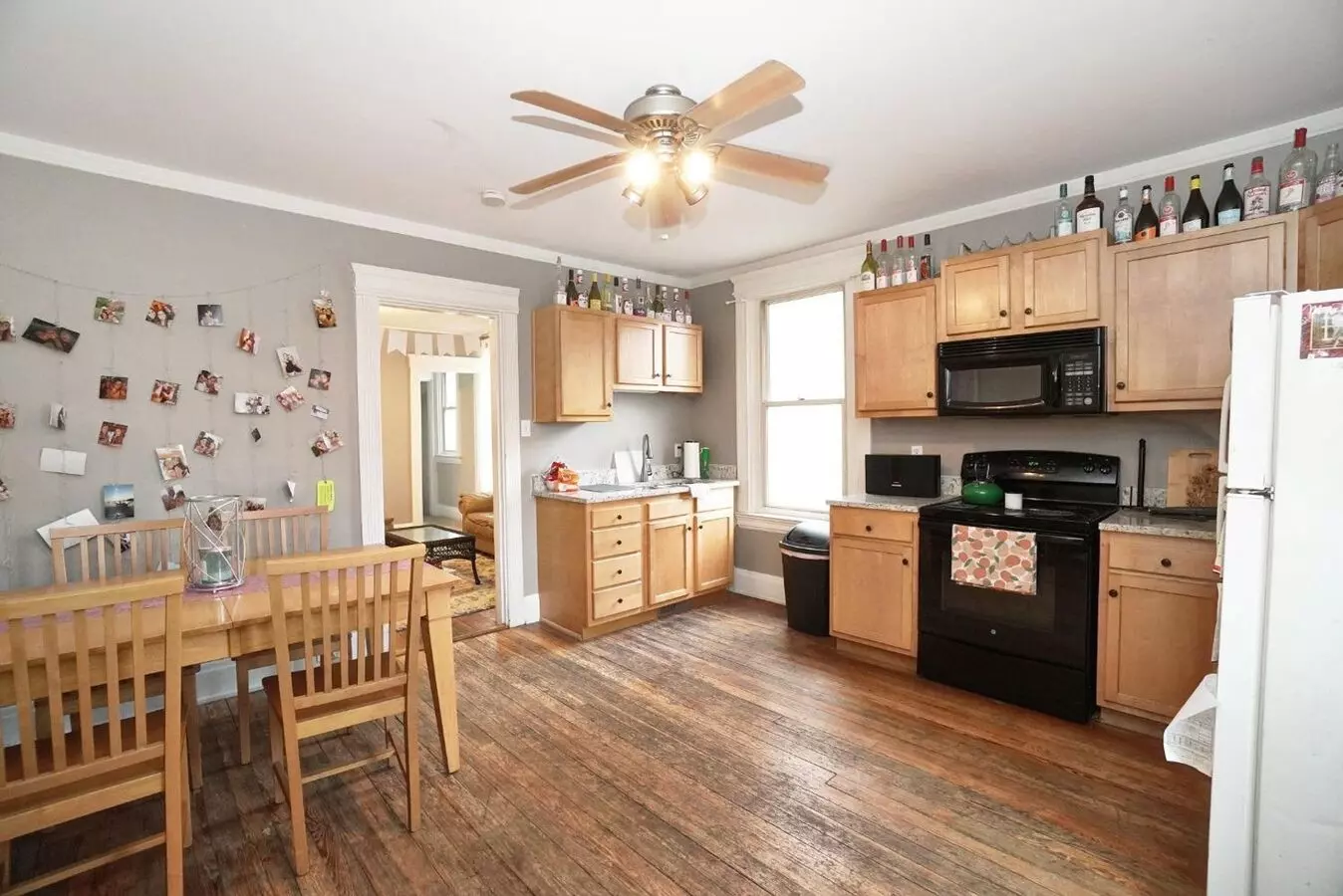 Awesome 4 Bed/ 2 Full Bath On Fairview Mins. From Uc Campus Only $575/person ($2300/mo)! House for rent in Cincinnati, OH
