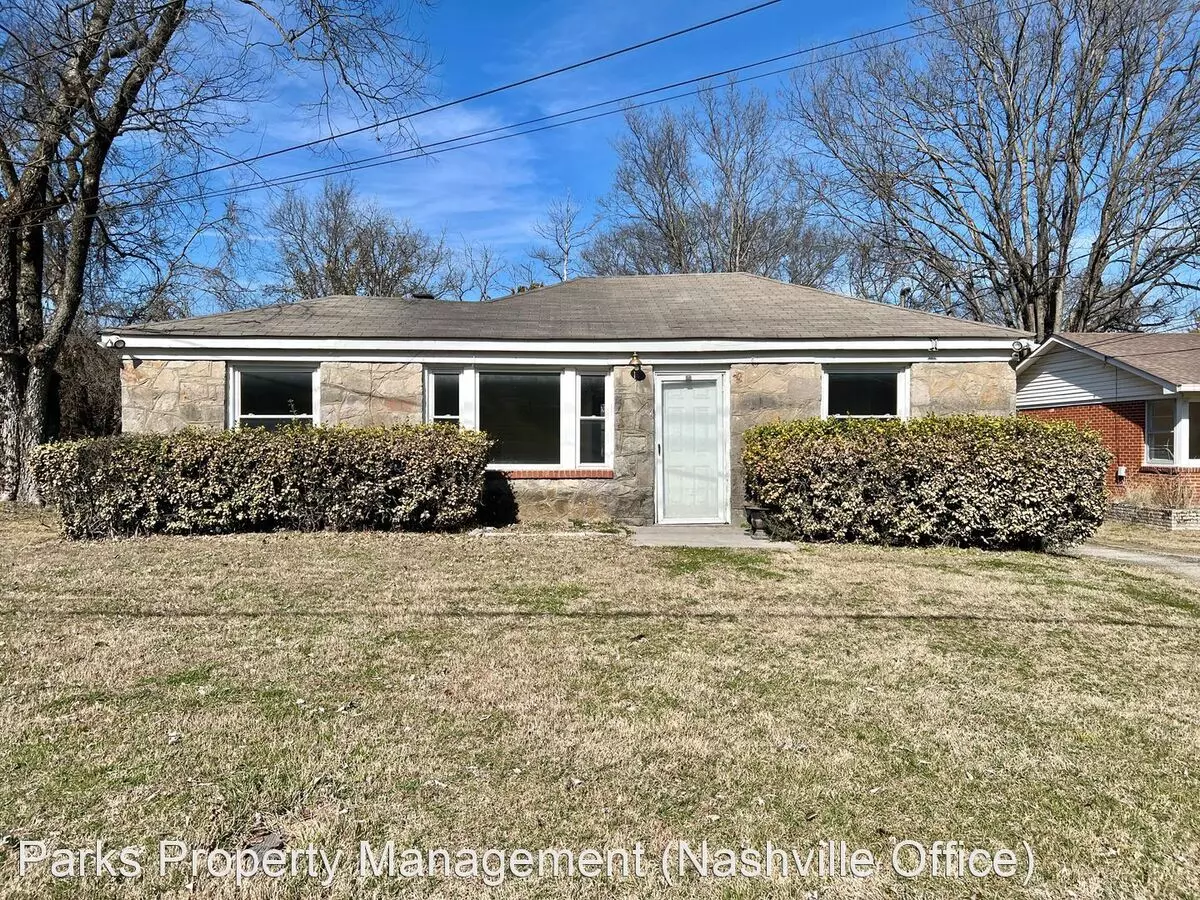 1716 West Main House for rent in Franklin, TN