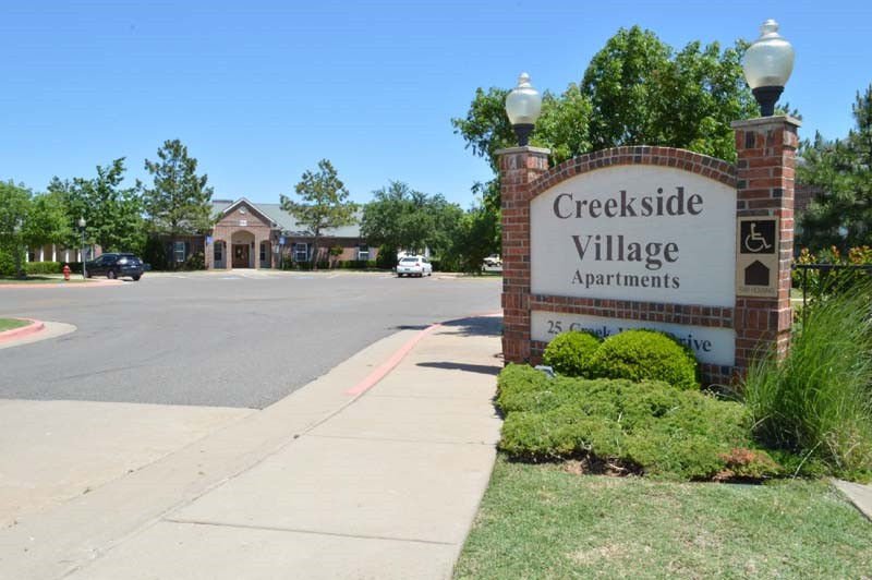 Creekside Village Apartments Edmond, OK
