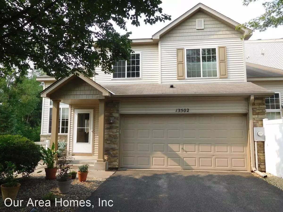 Andover 3bd 2ba 2Garage End Unit Town Home Avail Oct 01 $2,095.00/mo*+utilities House for rent in Andover, MN