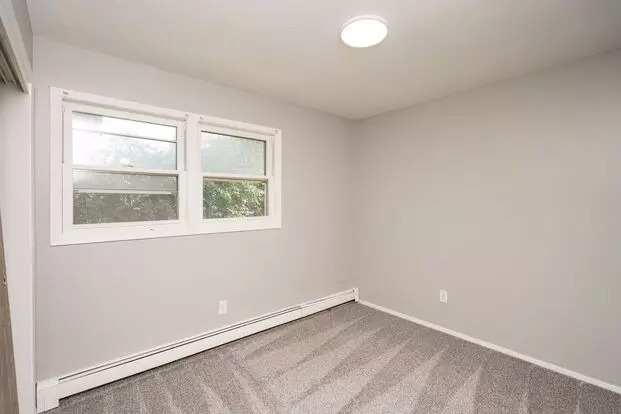 4001 E University Ave Apartment for rent in Des Moines, IA