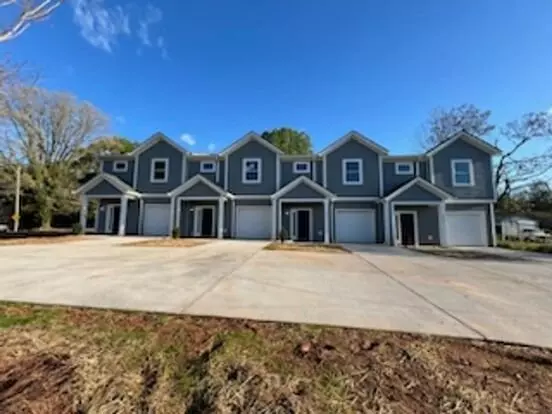Lillie B Townhomes Apartment for rent in Charlotte, NC