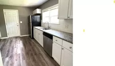 3 of 7 Cute 2 Bed, 1 Bath Home In Raytown – Updated And Move-in Ready! House for rent in Raytown, MO