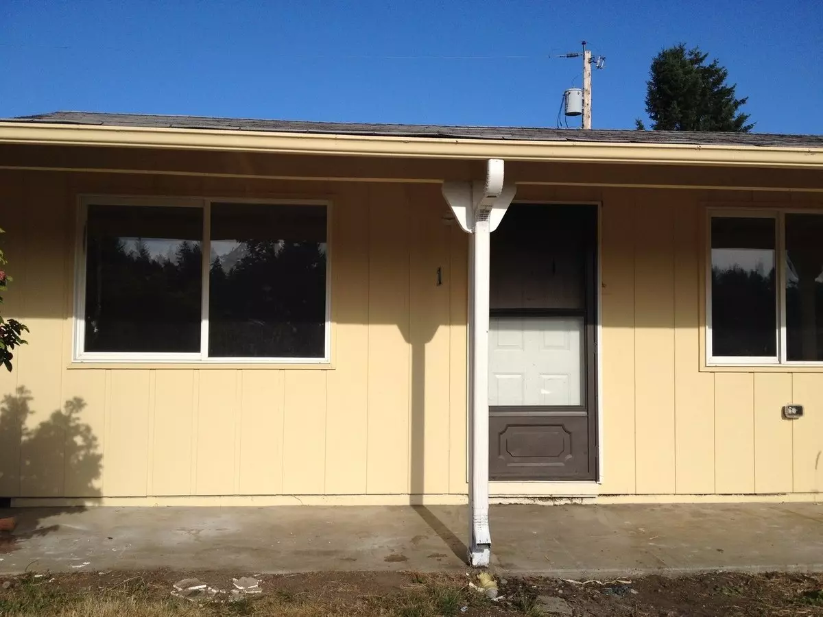 Roy Sixplex Apartment for rent in Roy, WA