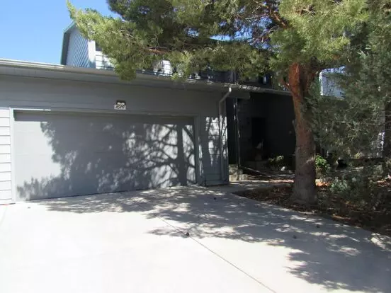Secluded Eastside Townhome W/double Garage Apartment for rent in Casper, WY