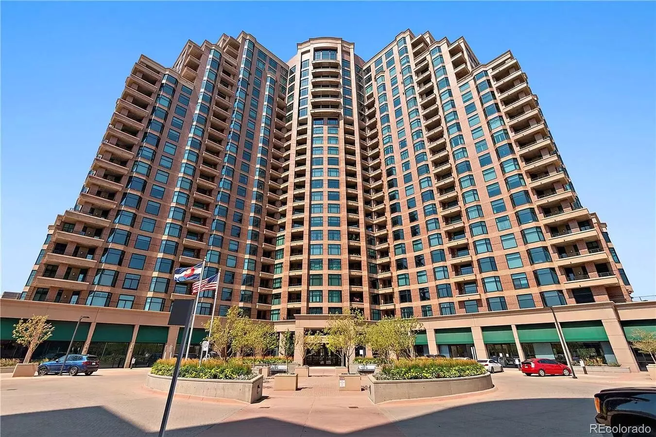 Penterra Plaza Condo With Amazing Panoramic Mountain Views! License # 2024-bfn-0001538 House for rent in Denver, CO
