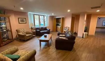 2 of 9 Salzer Square Apartments Apartment for rent in La Crosse, WI