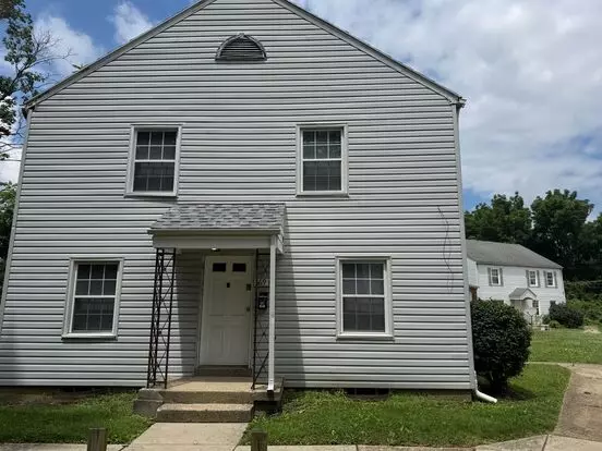 369 N Roosevelt (8-9) (DUP) Apartment for rent in Columbus, OH