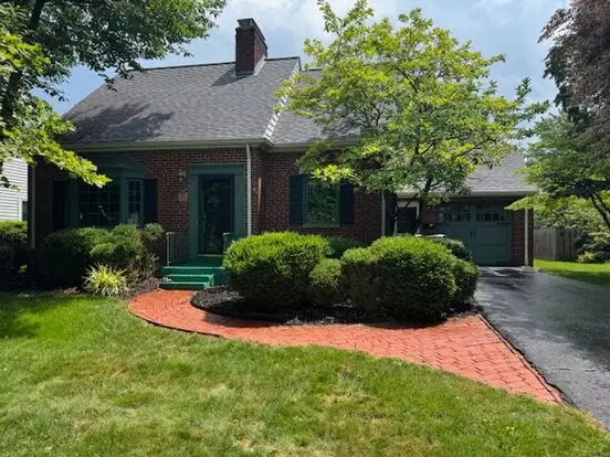 Brick Cape Cod In Upper Arlington School District Apartment for rent in Columbus, OH