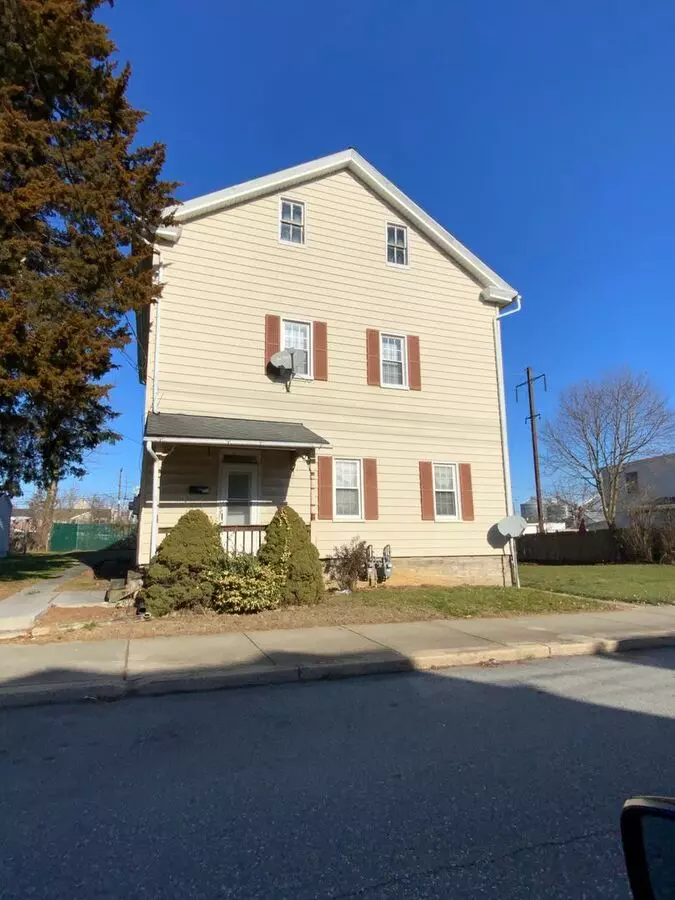 53 W Donegal St Apartment for rent in Mount Joy, PA