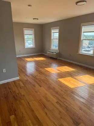 231 E North Ave Apartment for rent in Baltimore, MD