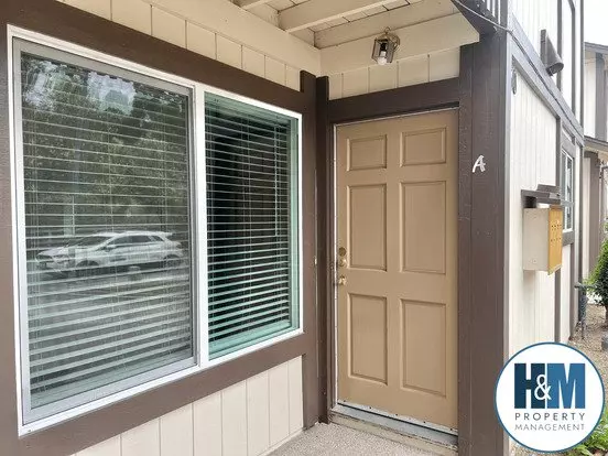 50 Locust Ave Apartment for rent in Hollister, CA