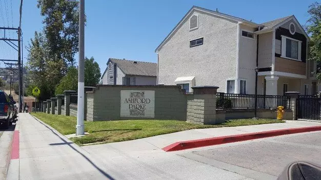 2 Bedroom - 2.5 Bathroom Condo In Gated Community Apartment for rent in Spring Valley, CA