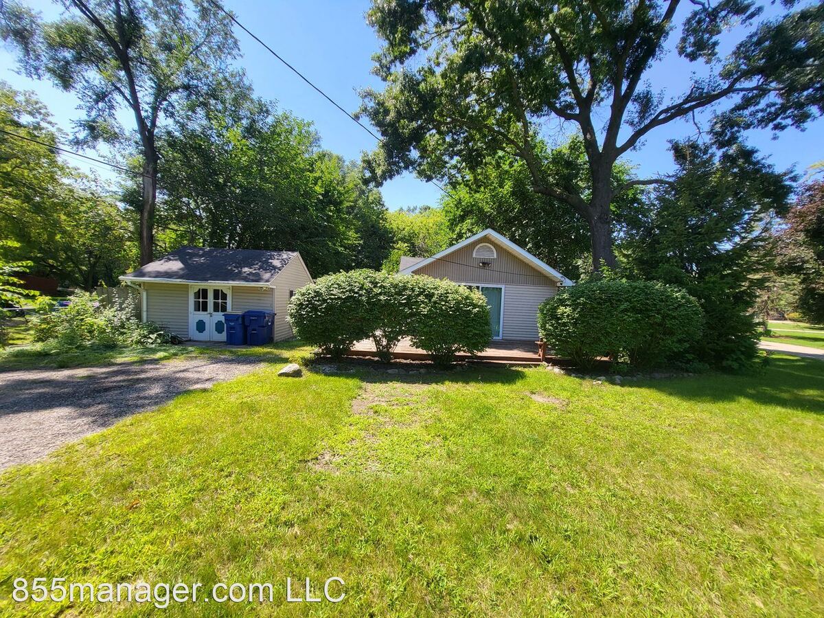727 Reynolds Waterford, MI House for Rent Rentable