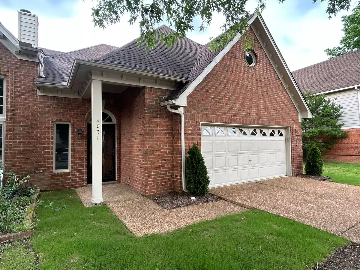 Wyndyke Country Club Subdivision! Newly Renovated! All Major Appliances Included! No Pets. House for rent in Memphis, TN