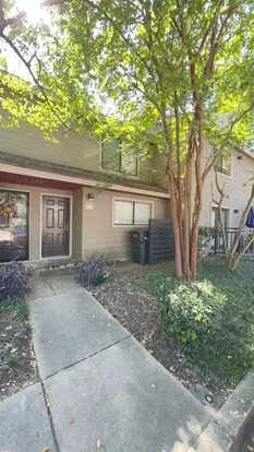 Germantown 2 Story Townhome! Private Fenced In Patio. Pets Are Not Allowed. Interior Images Coming Soon! Apartment for rent in Germantown, TN