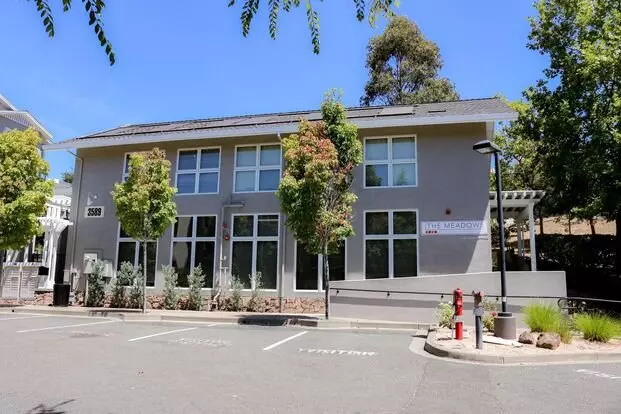 The Meadows At Fountaingrove Apartment for rent in Santa Rosa, CA The Meadows At Fountaingrove Apartment for rent in Santa Rosa, CA