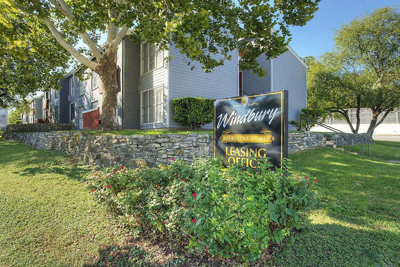 Windbury Apartments 4515 Gardendale St San Antonio, TX