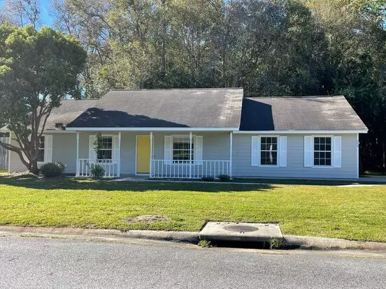 204 Old Pond Dr Apartment for rent in Kingsland, GA