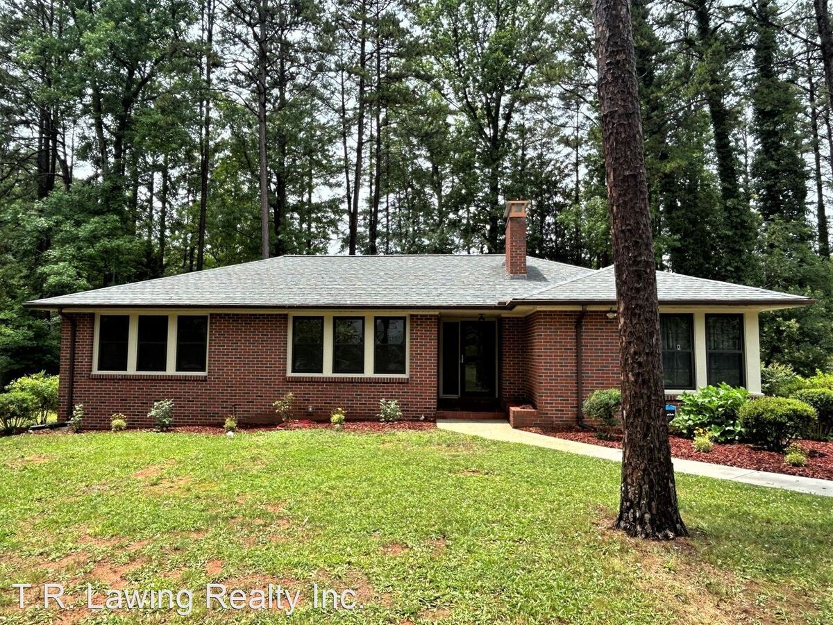 2023 Robin Rd Salisbury, NC House for Rent Rentable