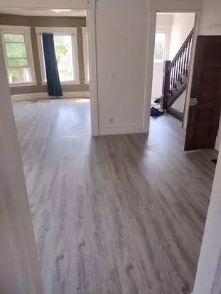 213 Clay St Apartment for rent in Waterloo, IA