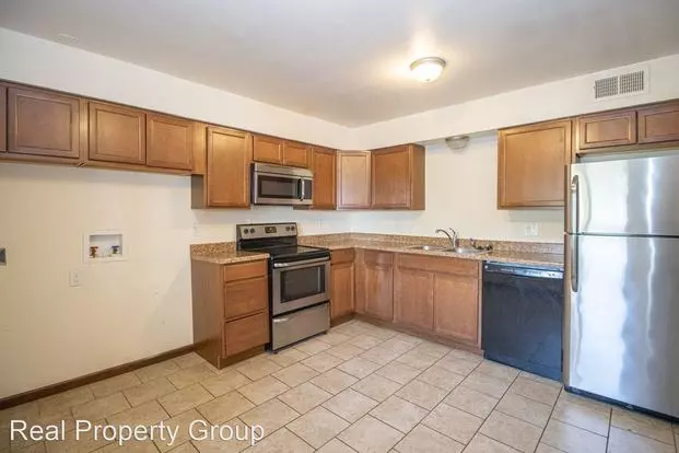 Cliffside Manor Apartment for rent in Columbia, MO