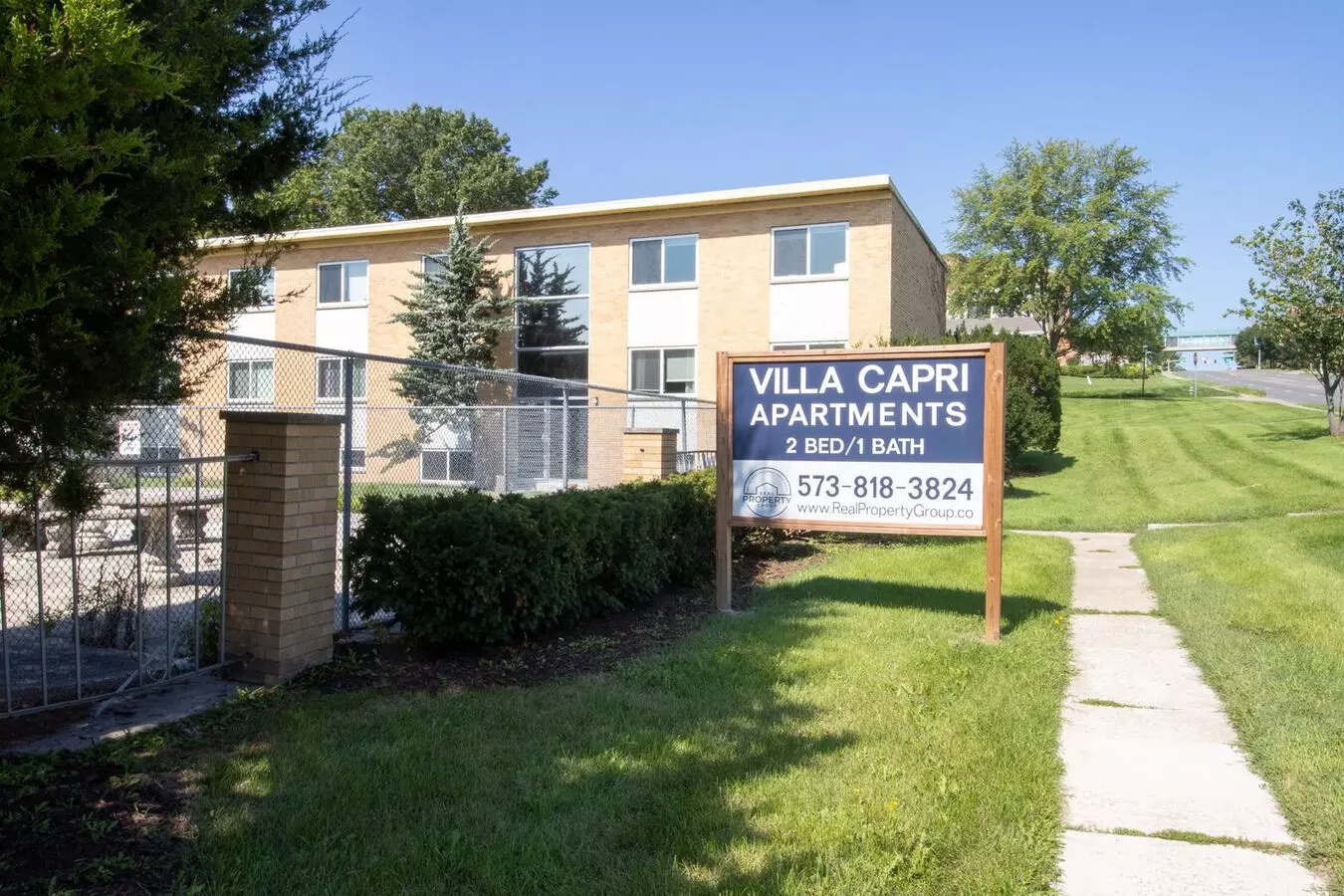 1722 E Broadway Apartment for rent in Columbia, MO