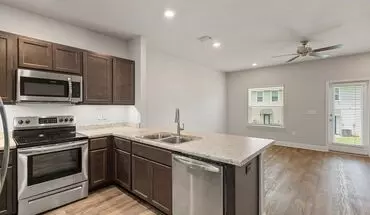 3 of 20 Heart Of Daphne Townhouse With Garage House for rent in Daphne, AL