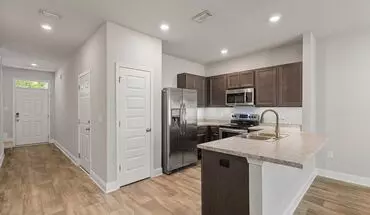 2 of 20 Heart Of Daphne Townhouse With Garage House for rent in Daphne, AL