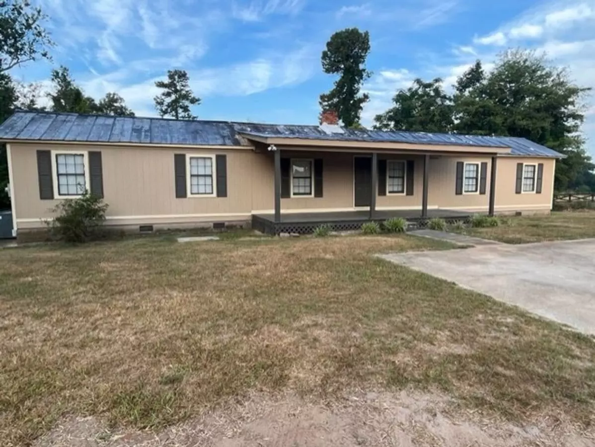 Available Now On 3 Acres In Hephzibah House for rent in Hephzibah, GA