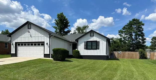 Available Now In Amelia Landing Subdivision !! Apartment for rent in Martinez, GA
