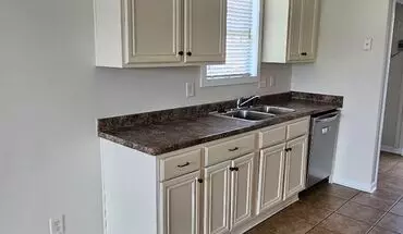 5 of 16 100 Stanton Cir House for rent in Warner Robins, GA