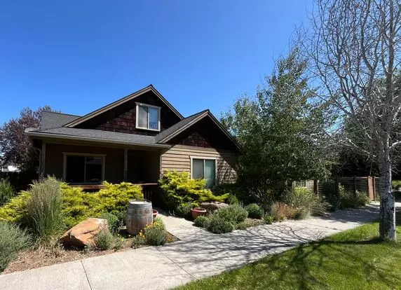 310 E Aspenwood Apartment for rent in Sisters, OR