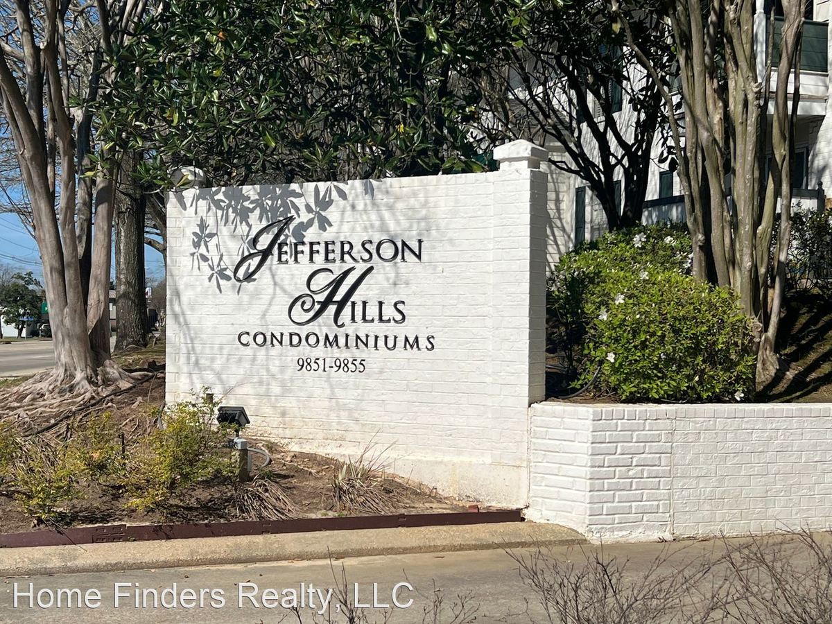 Must See This Large 2 Bedroom/2 Bath Upstairs... Apartments Baton Rouge, LA