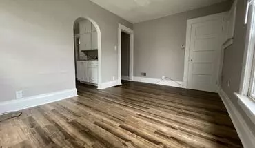 4 of 10 406-408 Locust St. Apartment for rent in Waterloo, IA