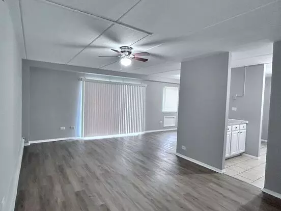 Chelsea Garden Llc Apartment for rent in Sauk Village, IL