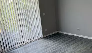 5 of 15 Gladys Ave L.l.c. Apartment for rent in Chicago, IL