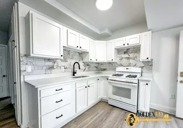 308 W 12 Mile Rd Apartment for rent in Royal Oak, MI