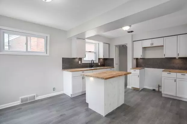 Completely Remodeled 3 Bed/1 Bath Single Family Home! Apartment for rent in Detroit, MI