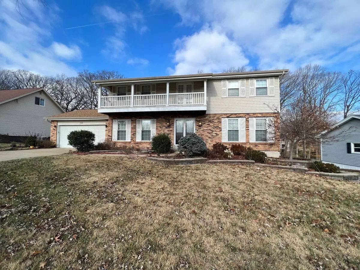 Rare Find! House for rent in Chesterfield, MO