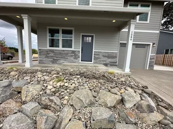 1086 Sassafras Rd. & 1143 S 11th St. Apartment for rent in Independence, OR 1086 Sassafras Rd. & 1143 S 11th St. Apartment for rent in Independence, OR