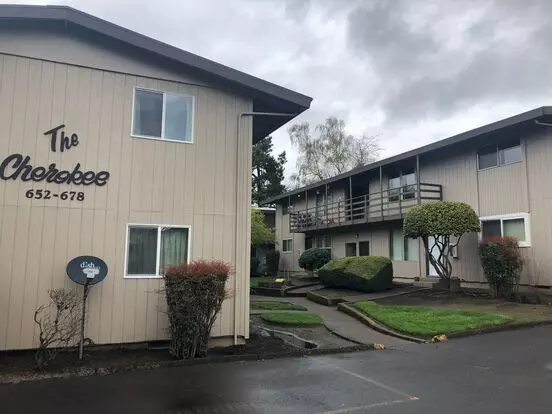 The Cherokee In Historical Monmouth! Apartment for rent in Monmouth, OR