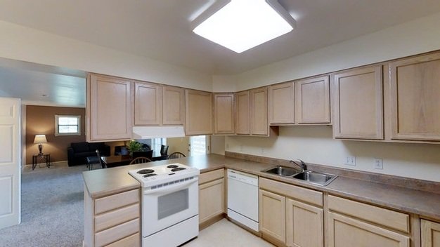 604 W. Stoughton Apartment for rent in Urbana, IL