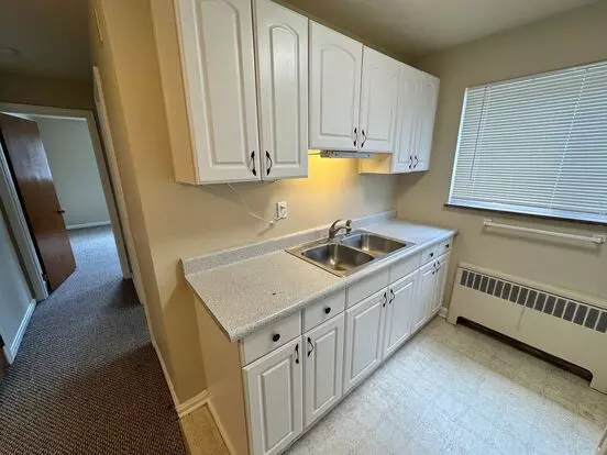 6231 Corbly Apartment for rent in Cincinnati, OH