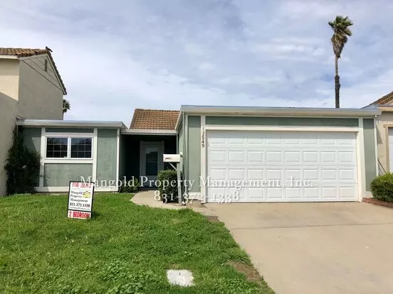 Charming 2-bed 1-bath Home With Vaulted Ceilings And Spacious Deck On Cul-de-sac In North Salinas Apartment for rent in Salinas, CA