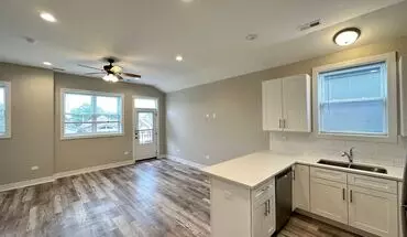 2 of 16 6620 S University Ave 6620 S University Ave Apartment for rent in Chicago, IL