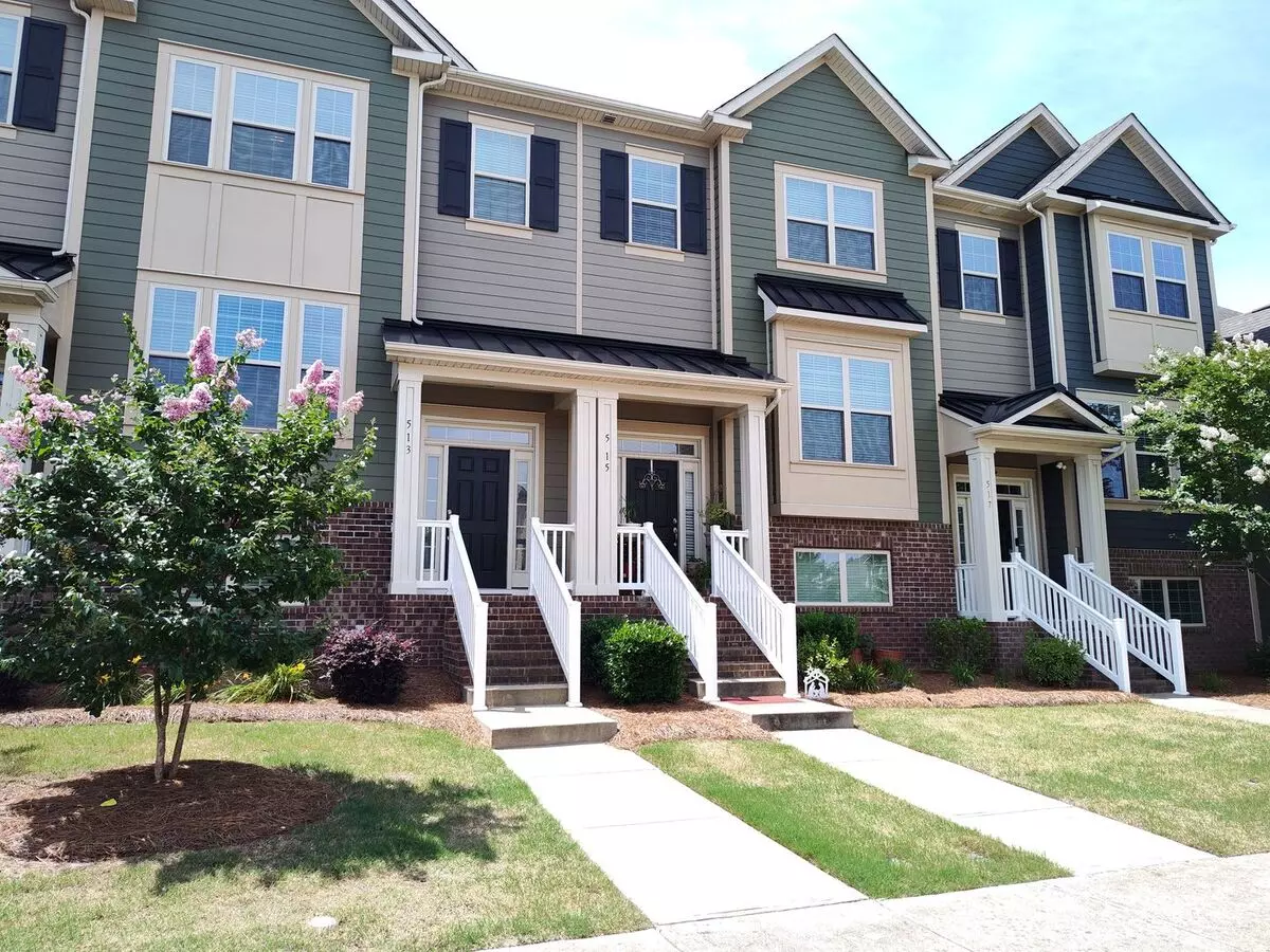 Beautiful 3-story Townhome Located In The Cameron Creek Community In Sc! House for rent in Tega Cay, SC